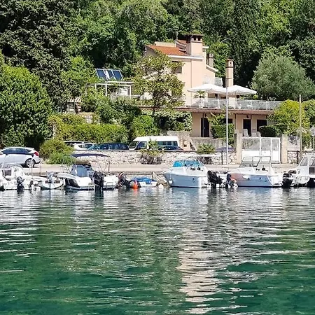 Del Capitano *
